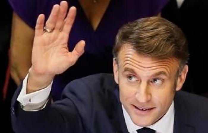 Il 62% dei francesi vorrebbe che Emmanuel Macron si dimettesse in caso di censura da parte del governo Barnier