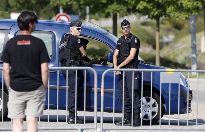 Grenoble: assicurato alla giustizia il sospettato dell’omicidio di un agente