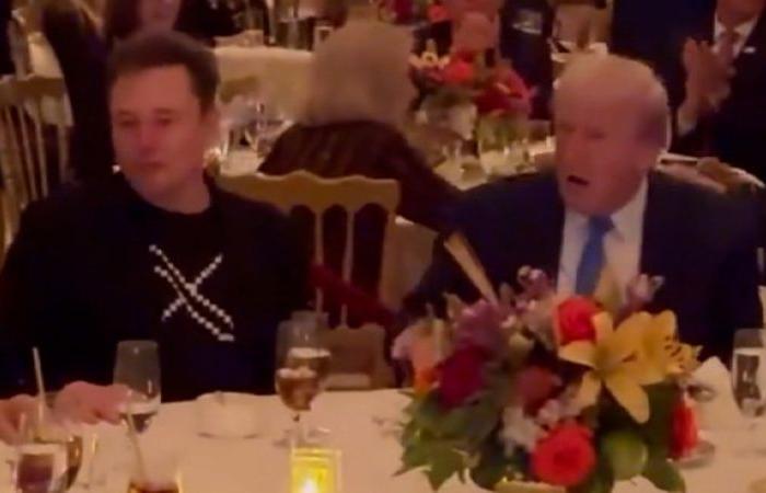 Musk si unisce a Trump e alla famiglia per il Ringraziamento a Mar-a-Lago