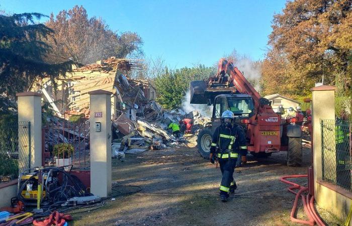 VIDEO. Esplosione di una casa vicino a Montauban: trovato un corpo senza vita tra le macerie della casa