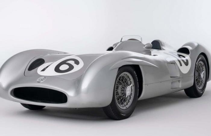 Questa vecchia Mercedes-Benz W 196 R diventerà di gran lunga la Formula 1 più costosa della storia