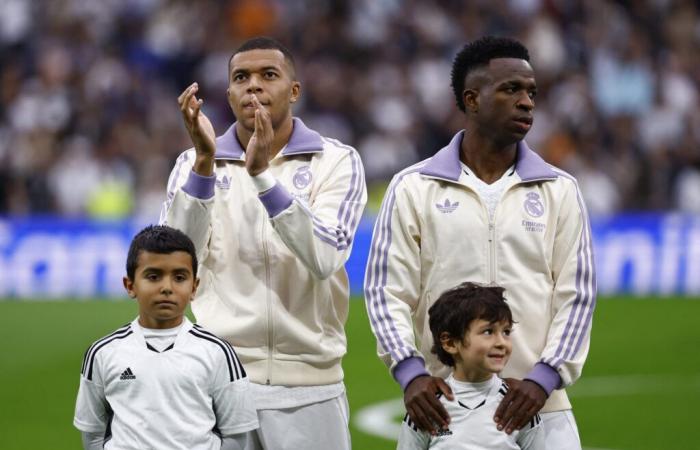 Il Real Madrid prende posizione contro il razzismo: minorenne bandito dagli stadi per insulti razzisti nei confronti di Vinícius Júnior.