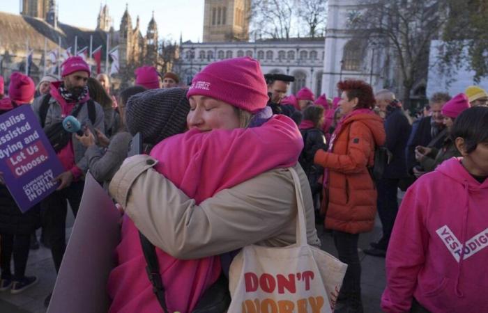 Londra legalizza il suicidio assistito, i britannici non avranno più bisogno di venire a morire in Svizzera