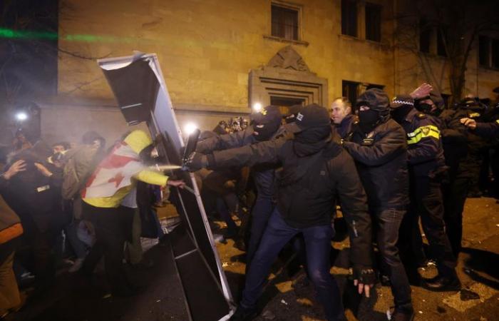 più di 40 arresti durante una manifestazione pro-UE