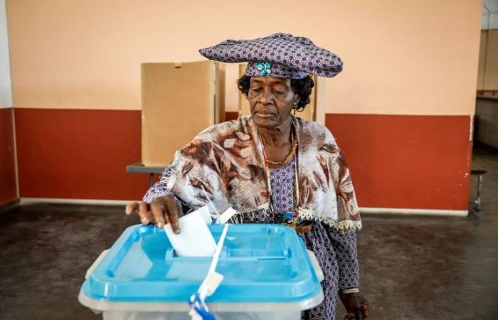 Namibia: le votazioni riprendono in parte sotto le critiche dell’opposizione