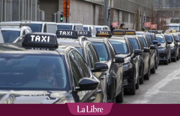 Grossa fregatura a Molenbeek: armi da fuoco scoperte durante il controllo dei taxi