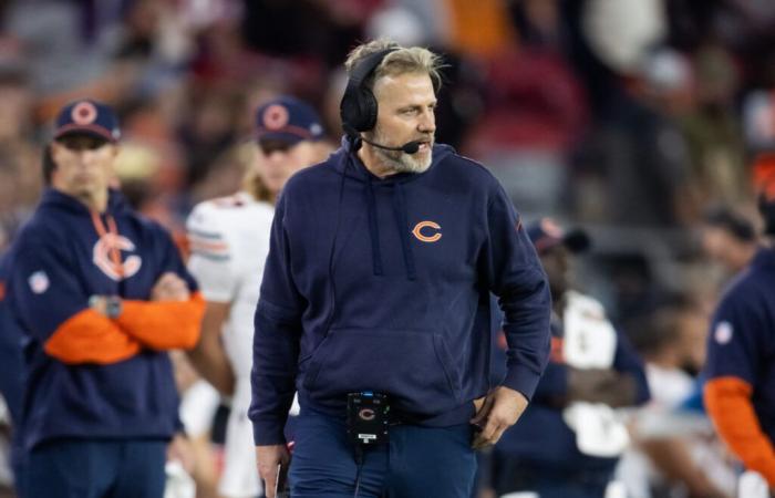 Matt Eberflus (Bears) prende la porta!