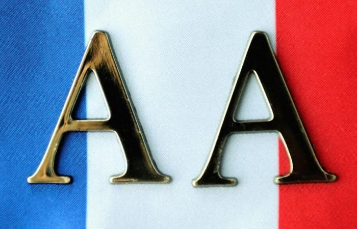 Perché un declassamento del rating francese questa volta potrebbe avere conseguenze spiacevoli