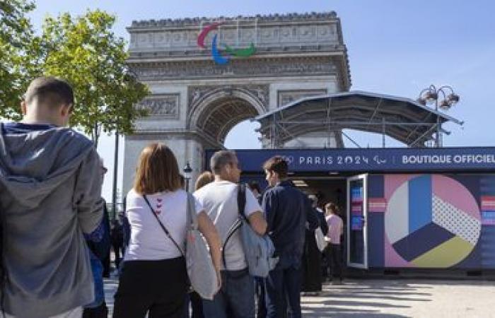 Nel terzo trimestre il Pil francese è aumentato dello 0,4%.