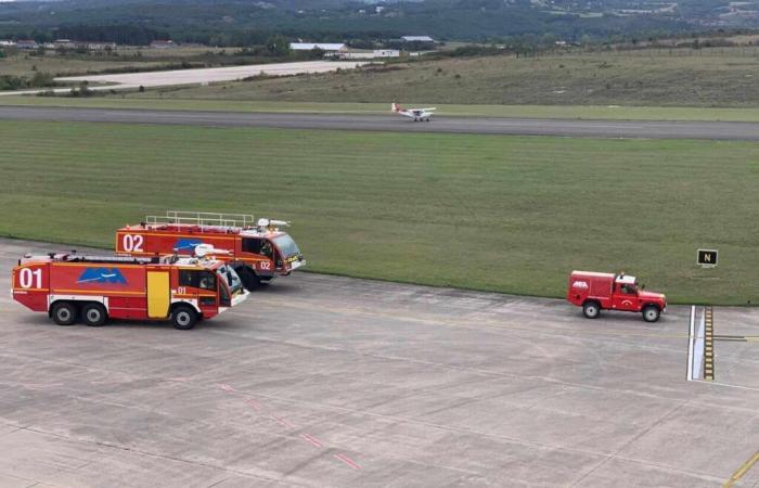 Tarn. Molti camion dei pompieri stanno correndo verso l'aeroporto di Castres, ecco perché