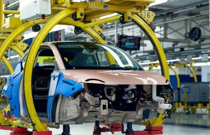 La Fiat 500e continua il suo declino: la sua produzione non riprenderà a breve