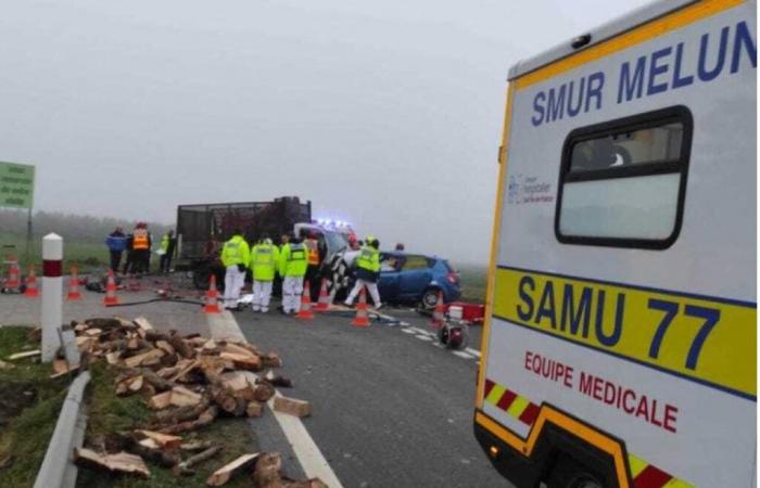 un ottantenne ucciso in uno scontro frontale