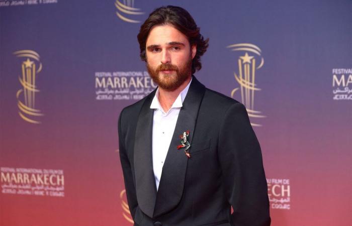 Jacob Elordi in modalità Bradley Cooper… La nostra storia dalla cerimonia di apertura del Festival di Marrakech