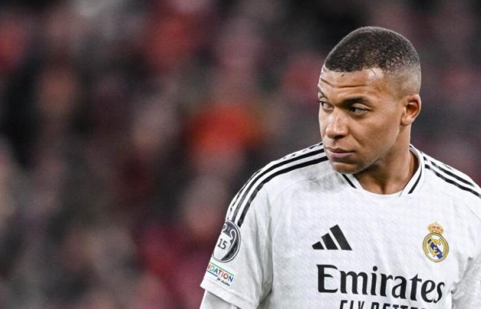 Il potente messaggio di Mbappé al culmine della crisi