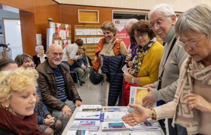 Il professor François Tison dell’Ospedale universitario di Bordeaux organizza incontri “fuori dalle mura”