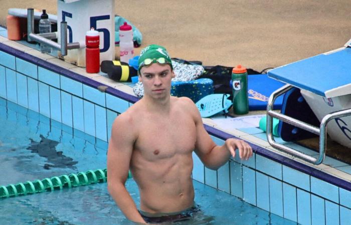 Dicendosi “esausto”, Léon Marchand rinuncia ai Mondiali di nuoto