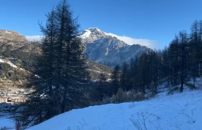 la stazione sciistica di Montgenèvre apre questo sabato