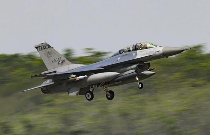 Taiwan: Washington approva la vendita di parti e radar dell’F-16