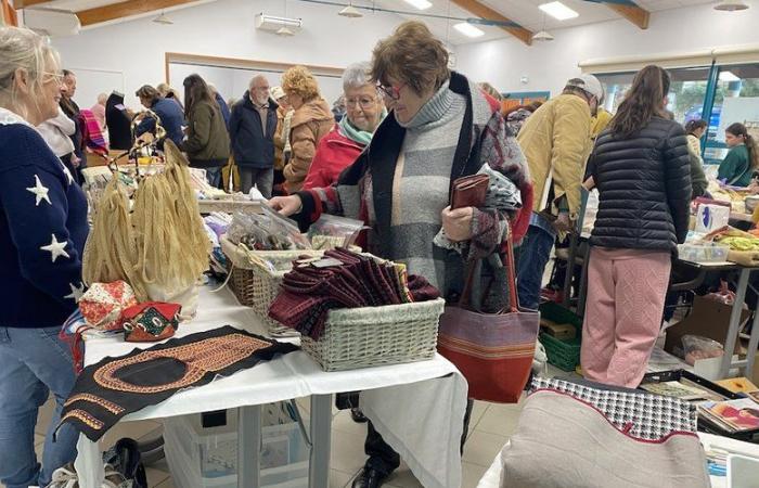 Successo inaspettato del mercatino delle sarte