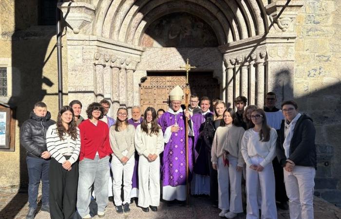 Adempirò la parola di felicità che ho rivolto: Cresime St Bonnet e Vallouise