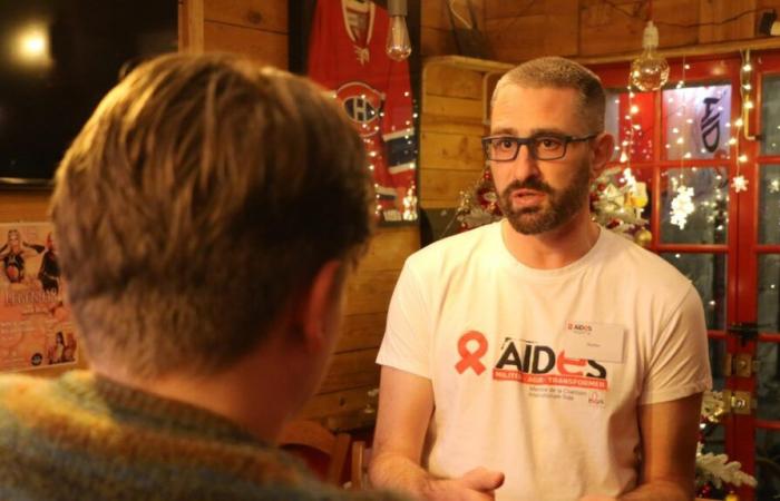 un giro dei bar per sensibilizzare l’opinione pubblica sui test HIV