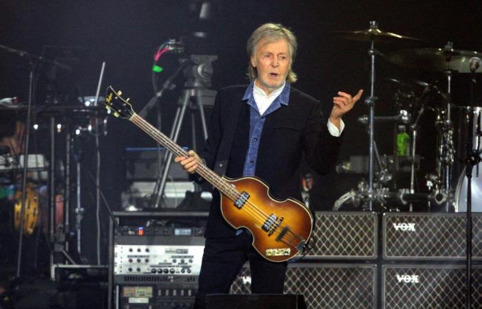 Stéphane Bern annuncia Paul McCartney alla riapertura di Notre-Dame de Paris: l'entourage del cantante grida bugie