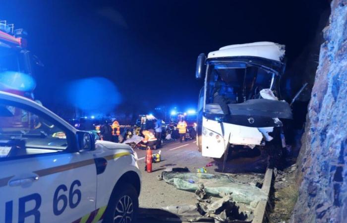 Nei Pirenei Orientali, un incidente d'autobus provoca almeno due morti