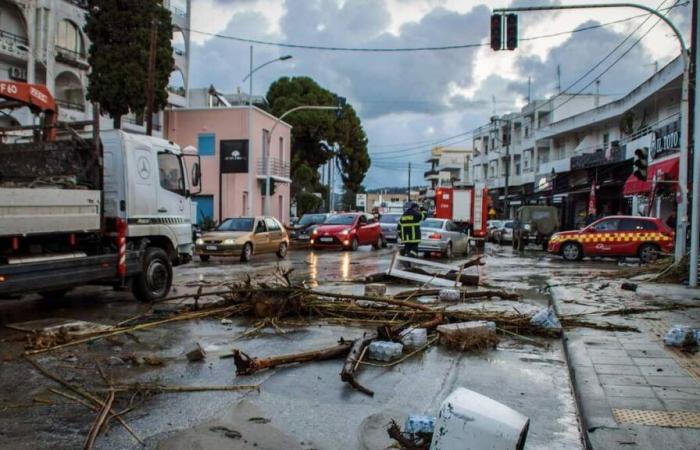 Maltempo in Grecia: due morti sull’isola di Lemno, alluvioni a Rodi