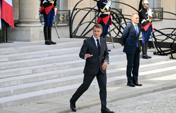 Francia: guadagna terreno l’idea di elezioni presidenziali anticipate, lo scenario da sogno degli Insoumi