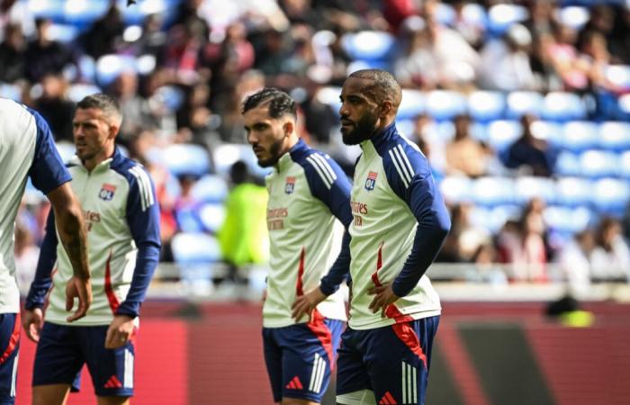 Cherki in panchina, Lacazette indietro… Il 4-3-3 dell'OL