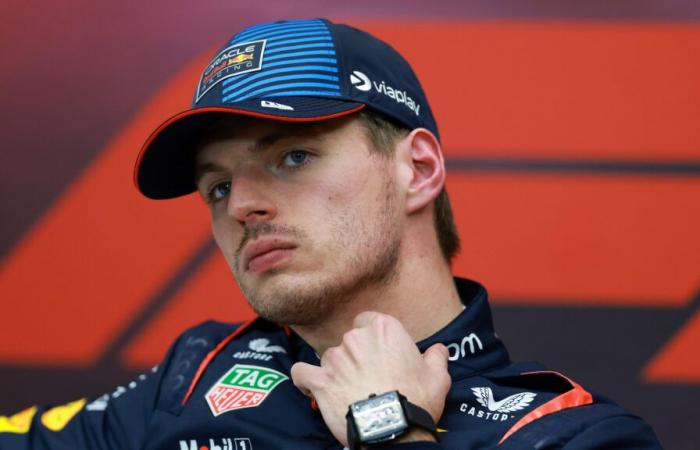 Max Verstappen è stato penalizzato di una posizione in griglia per l’incidente di George Russell durante le qualifiche del GP del Qatar