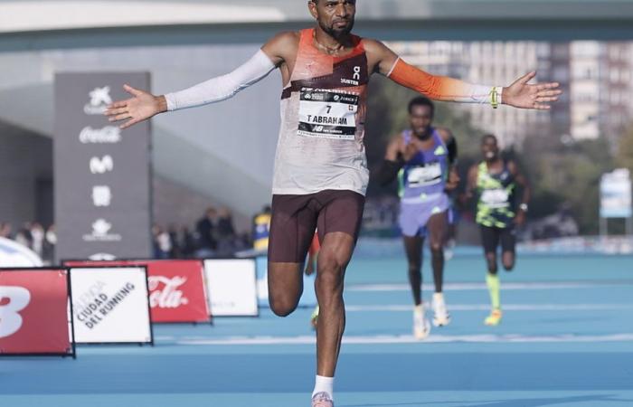 Tadesse Abraham batte il record svizzero per la sua ultima maratona