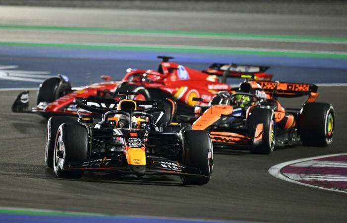 Verstappen vince un GP pazzesco, la McLaren si guarda indietro