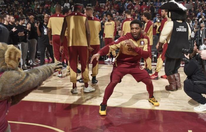 L'eroismo di Donovan Mitchell nel quarto quarto regala ai Cavs la vittoria per 115-111 sui Celtics