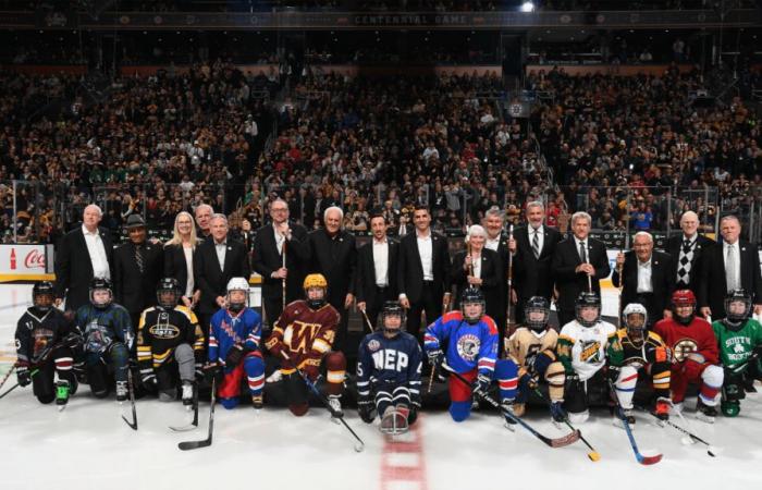 I Bruins hanno celebrato la loro ricca storia alla partita del centenario