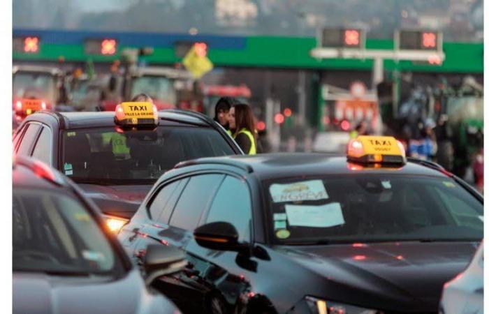 La mattina I taxi bloccano i pedaggi nel Nord-Isère verso Lione, settimana decisiva per il processo per l'omicidio di Victorine, tre ex rugbisti del Grenoble processate per stupro a Bordeaux…Le principali novità di questo lunedì