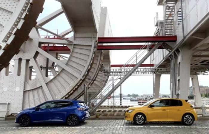 Duello infernale tra la Peugeot 208 e la Renault Clio