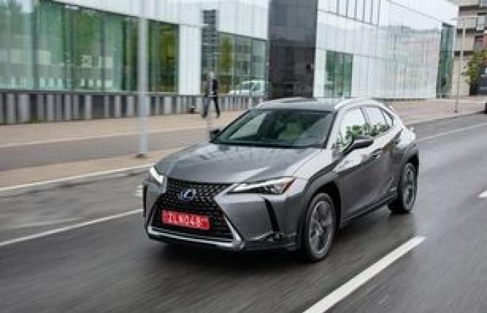 Più di 1.800 Lexus richiamate in Francia