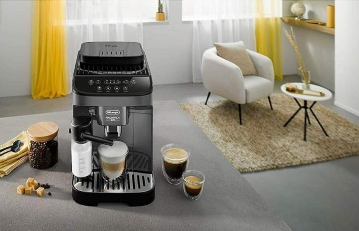 Ultimo giorno di Black Friday di Amazon: la referenza De’Longhi Magnifica Evo, regina delle macchine da caffè in grani, perde 150 euro