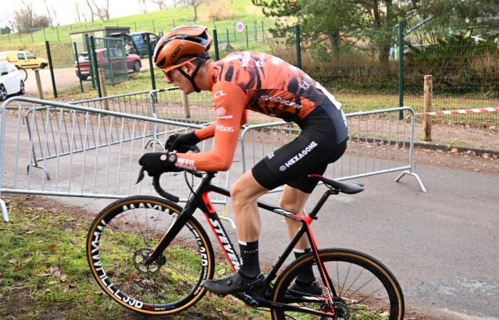 Ciclocross: William Millat davanti al fratello Adrien sulle alture di Le Creusot