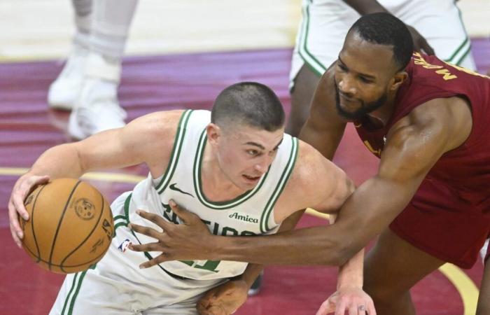 Il vantaggio in doppia cifra dei Celtics è stato sventato dall'uso creativo dei falli da parte dei Cavaliers