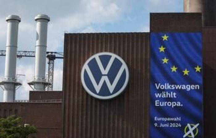 perché i dipendenti della Volkswagen scioperano a partire da questo lunedì?