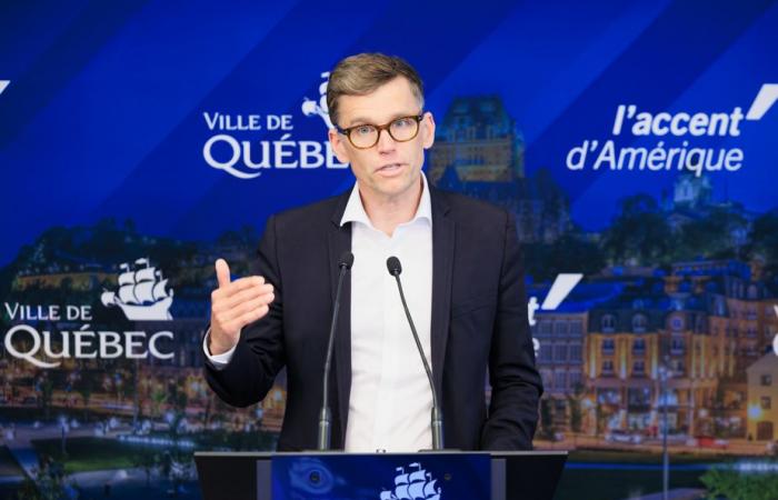 Bilancio 2025 | Un aumento delle tasse del 2,9% in Quebec