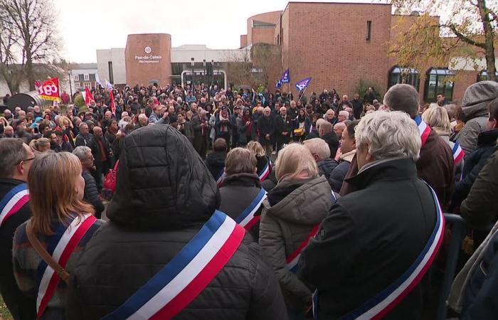 “Cosa diventeremo?”, contro i tagli al bilancio, il grido d’allarme di eletti, sindacati e associazioni del Pas-de-Calais