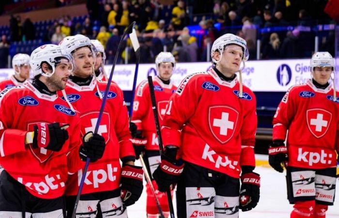 Hockey: le squadre svizzere giocheranno liberamente con lo stemma