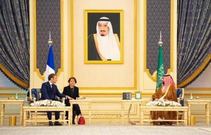 Le questioni economiche al centro della visita di Emmanuel Macron in Arabia Saudita