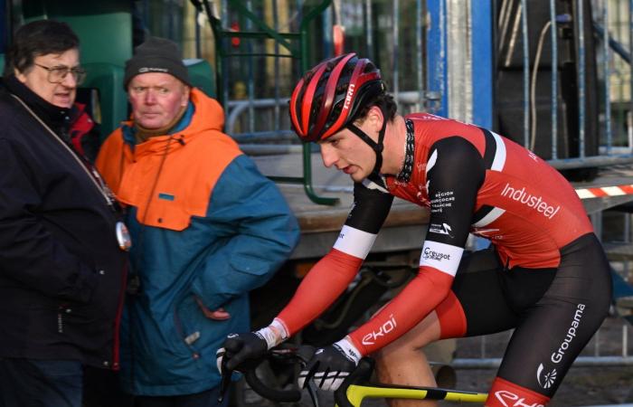 Ciclocross: William Millat davanti al fratello Adrien sulle alture di Le Creusot