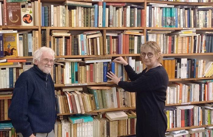 Cathy e Gégé Maugé, da più di 30 anni esperti di libri usati, alla Bouquinerie l'ivre livre di Foix