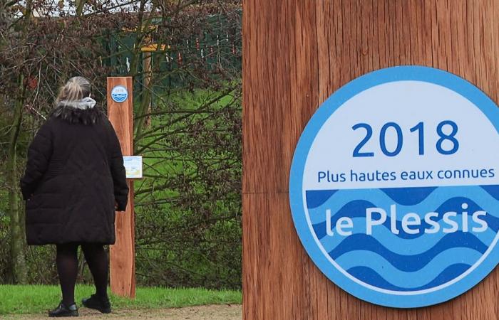 1,80 m d'acqua nella scuola del piccolo paese, terminali per ricordare l'alluvione del 2018