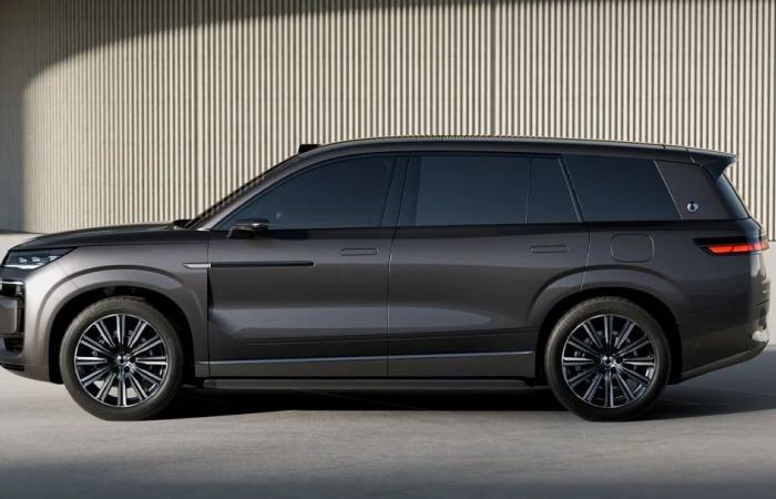 BYD colpisce duro con un nuovo SUV elettrico che sfida Range Rover